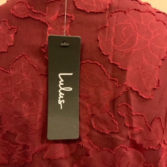 Women's Lulus Burgundy Dress size XL - Picture 3 of 6